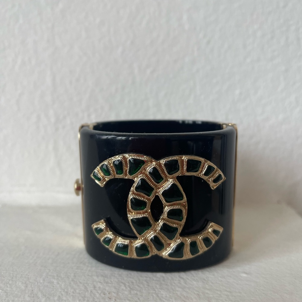 Chanel cuff